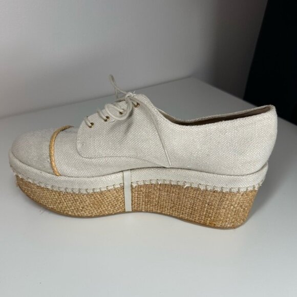 Stuart Weitzman Mantra Platform in Ivory Linen Size 7 - Picture 4 of 11